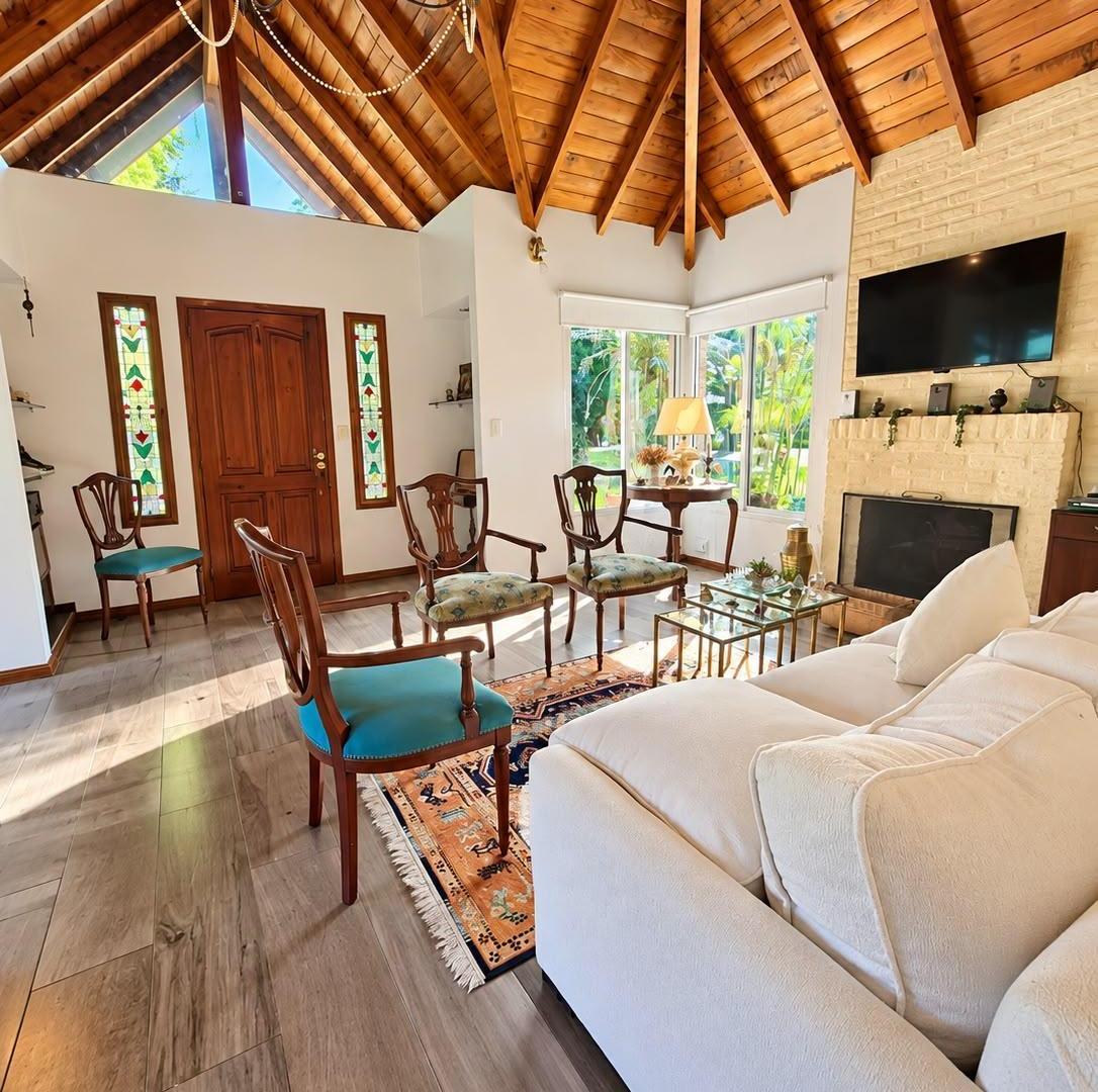 Foto de Casa en venta con piscina, en El Jaguel, Pilar, imagen 5