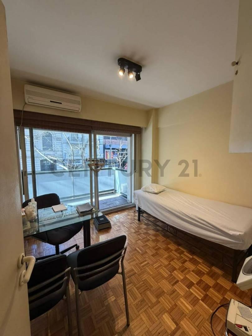 Foto de VENTA 5 Amb PALERMO c/Dep y 2 Cocheras Actualmente Consultorios, imagen 4