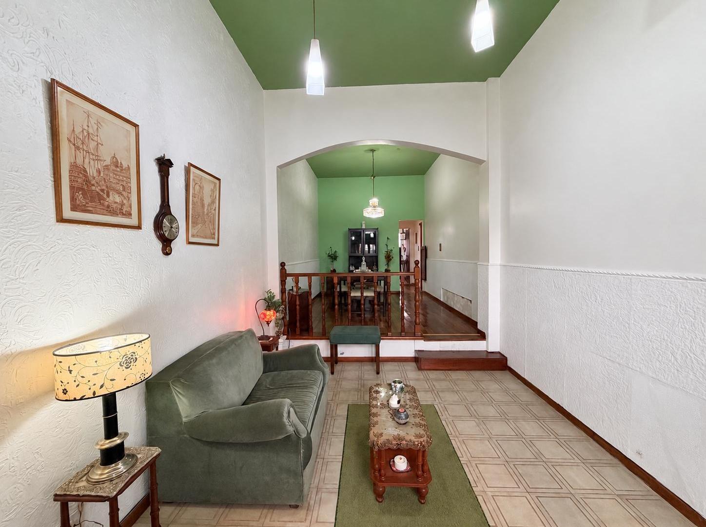 Foto de CASA - 5 AMBIENTES - VENTA, imagen 4
