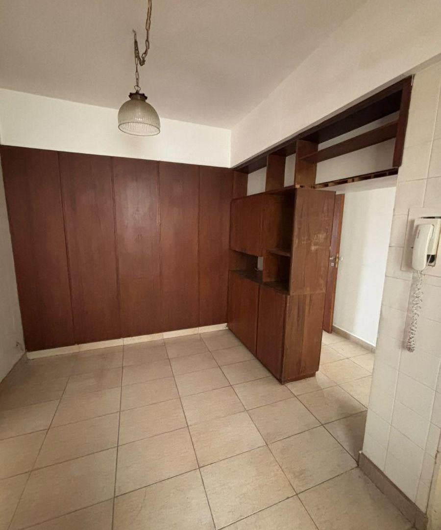 Foto de Venta - Departamento de 3 Dormitorios con Cochera, imagen 4