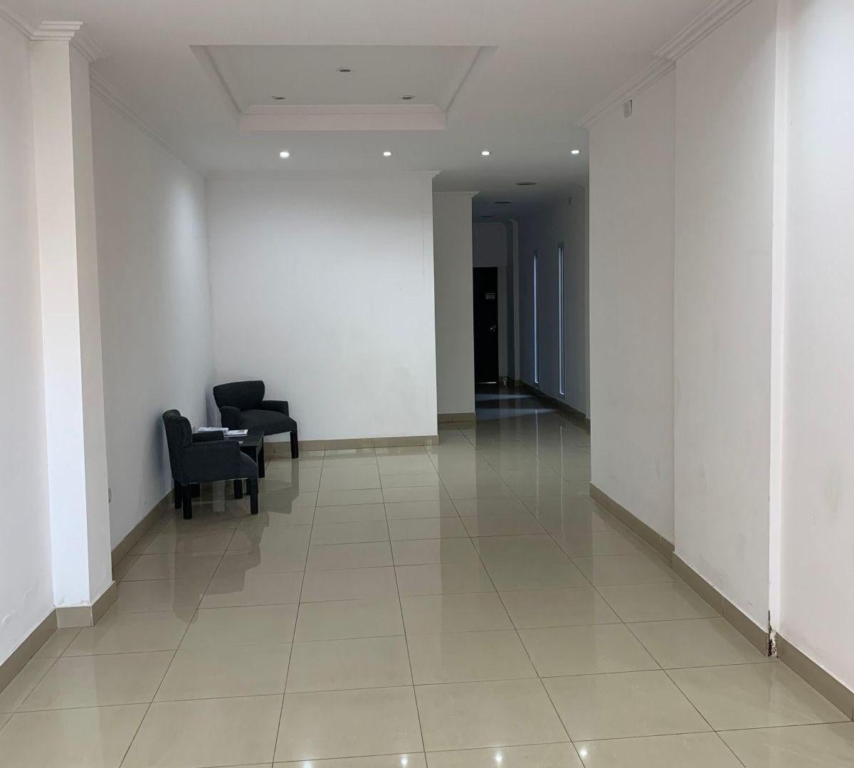 Foto de Departamento monoambiente en alquiler Monte Grande, imagen 2