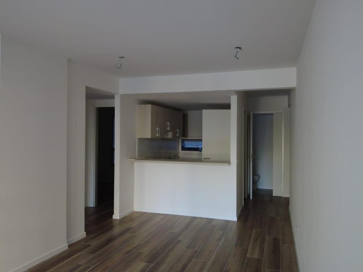 Foto de Excelente 4 Ambientes a Estrenar, Full Amenities!, imagen 1