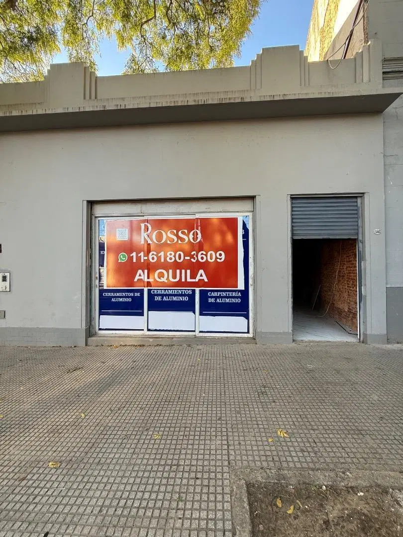 Local a nuevo en zona comercial - Parque Patricios 4