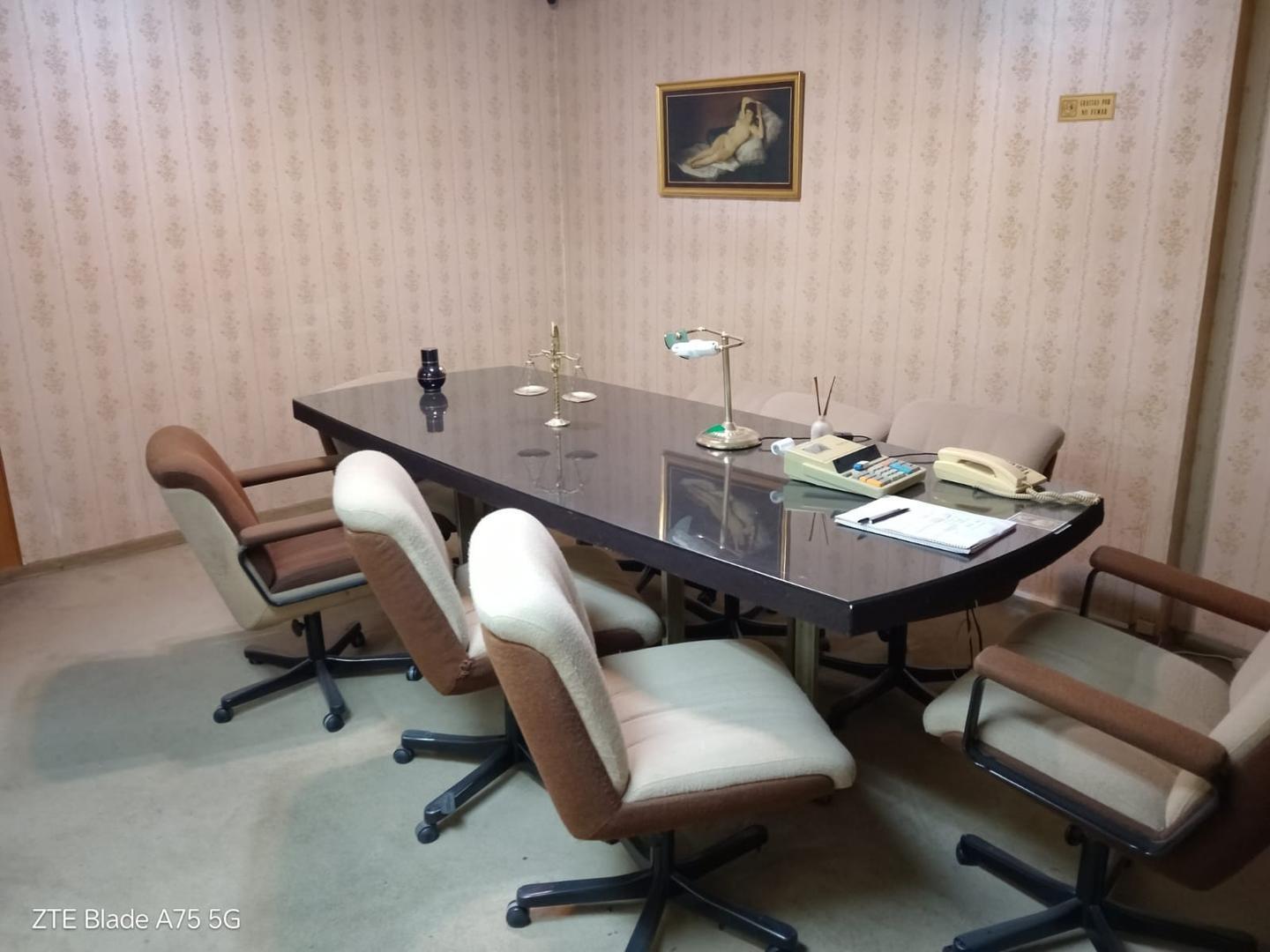 Foto de Oficina con excelente ubicación en zona tribunales, imagen 2