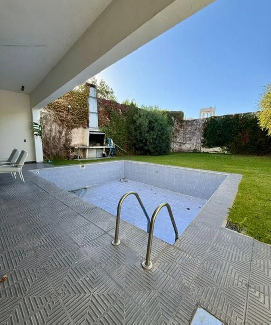 Casa en Alquiler en calle Arizu 339 del Barrio Bombal 2