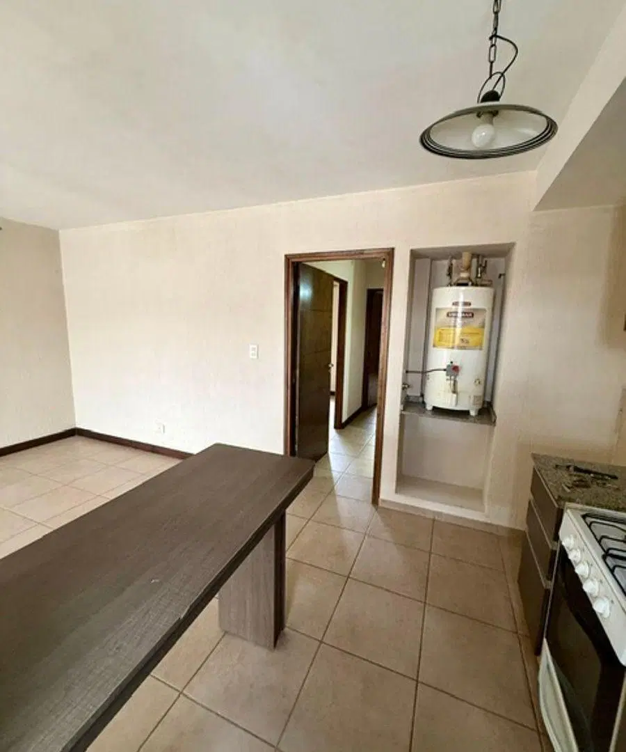 Departamento en Alquiler en Calle Abraham Lemos 182 de Maipú 3