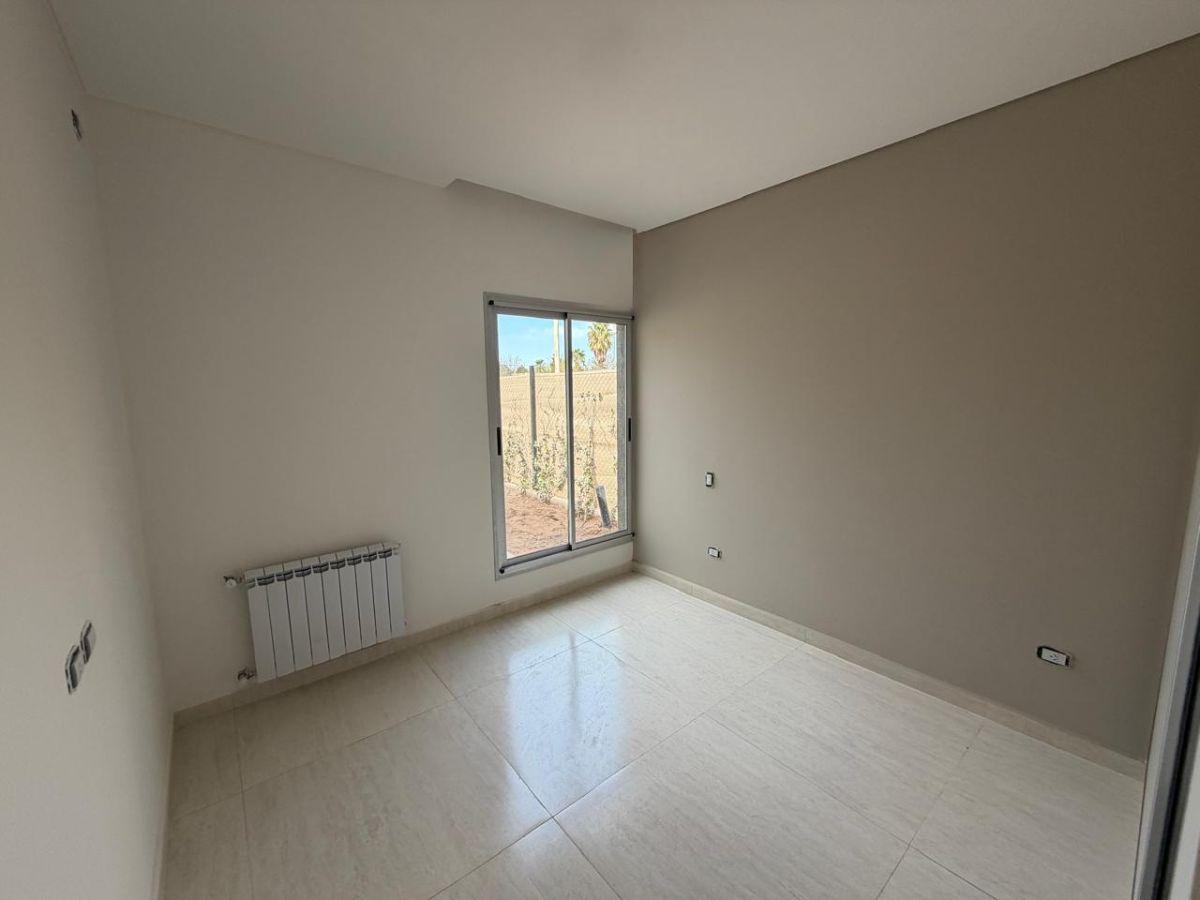 Foto de VENTA de Casa en Barrio Privado TERRA VITTA Maipú, imagen 2