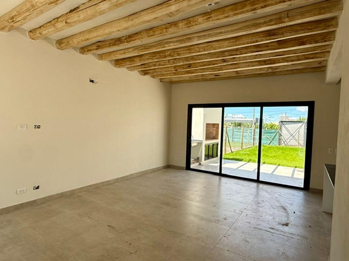 Foto de Casa en Venta en Barrio Rincón de Drummond, imagen 3