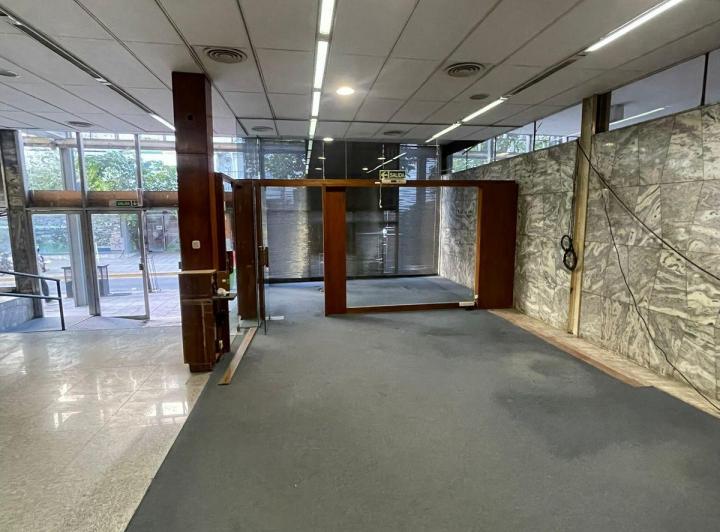 Alquiler  Local exclusivo para entidad financiera en Rosario de Santa Fe 235 (Pleno Centro) 3