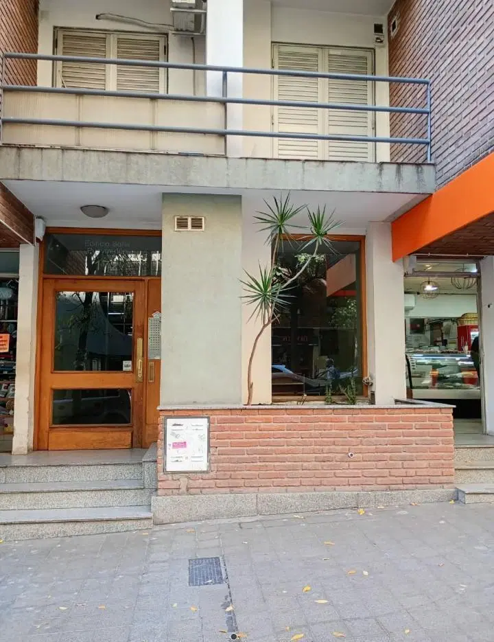 NUEVA CORDOBA - Excelente ubicación - Piso alto - Balcón 3