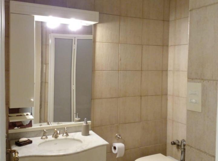 Dpto en Edificio de Estilo Francés con vista a Av 9 de Julio 1
