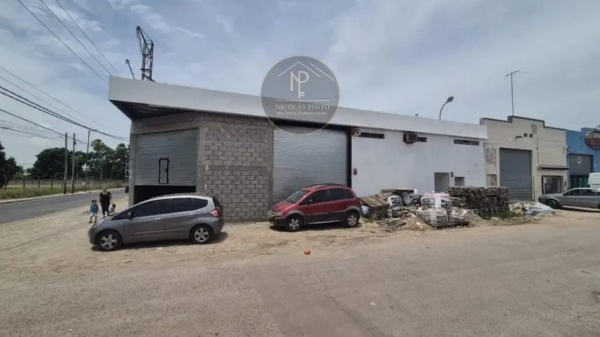 Importante Depósito 200 m2- José C Paz 5