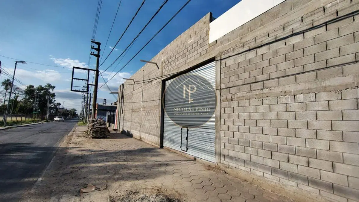 Importante Depósito 200 m2- José C Paz 4