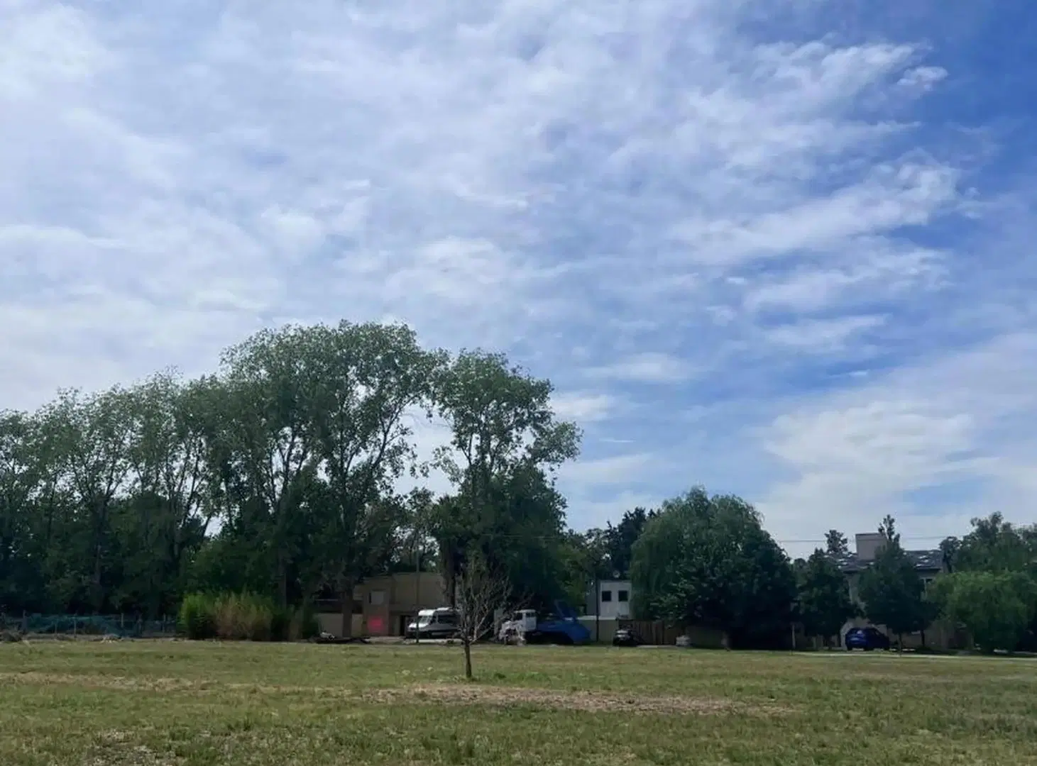 LOTE EN VENTA EN BARRIO CERRADO PARQUE PERÓ 2