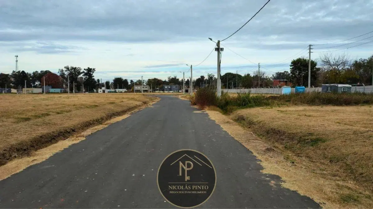EXCELENTE LOTE EN VENTA 281 M2 - DEL VISO CENTRO 3