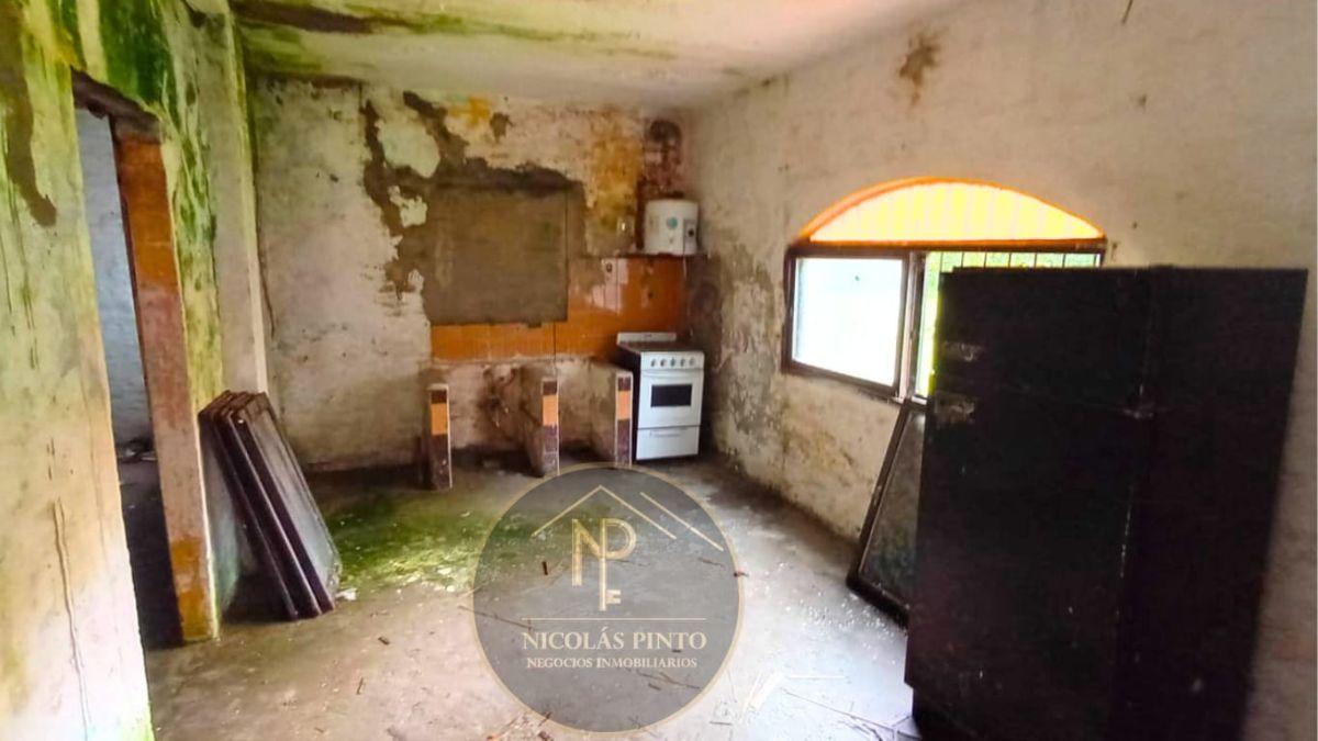 Foto de CASA EN VENTA 3 AMBIENTES A REFACCIONAR - TORTUGUITAS - 562 M2 DE LOTE, imagen 2