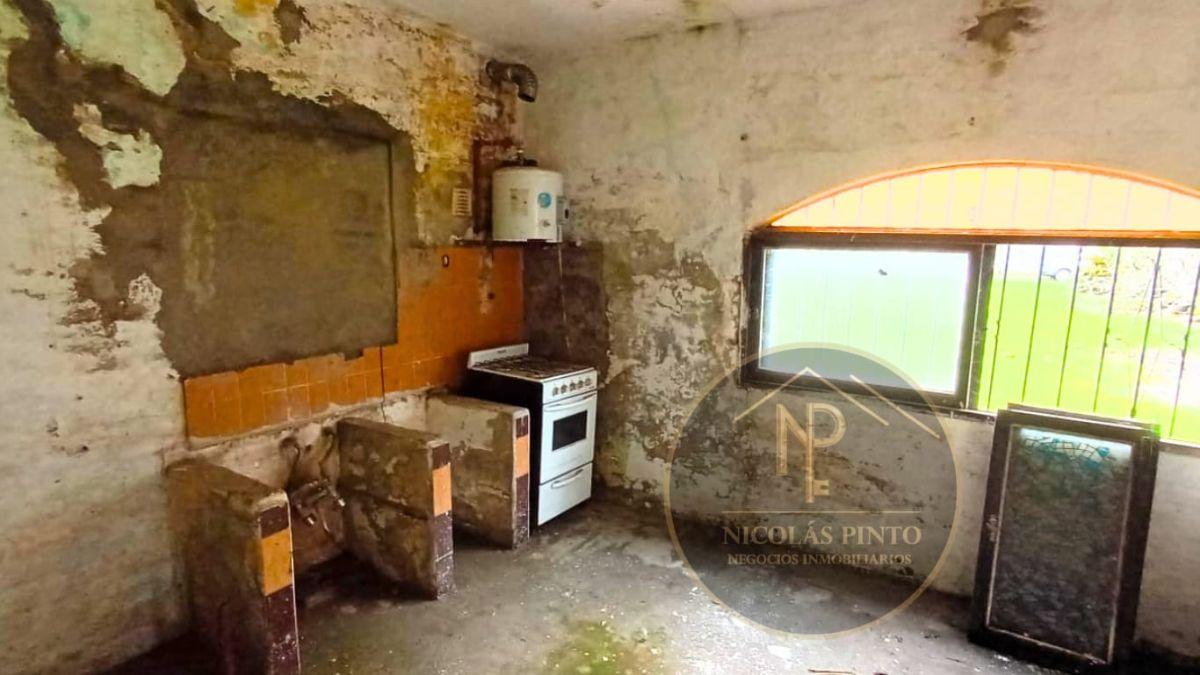 Foto de CASA EN VENTA 3 AMBIENTES A REFACCIONAR - TORTUGUITAS - 562 M2 DE LOTE, imagen 4
