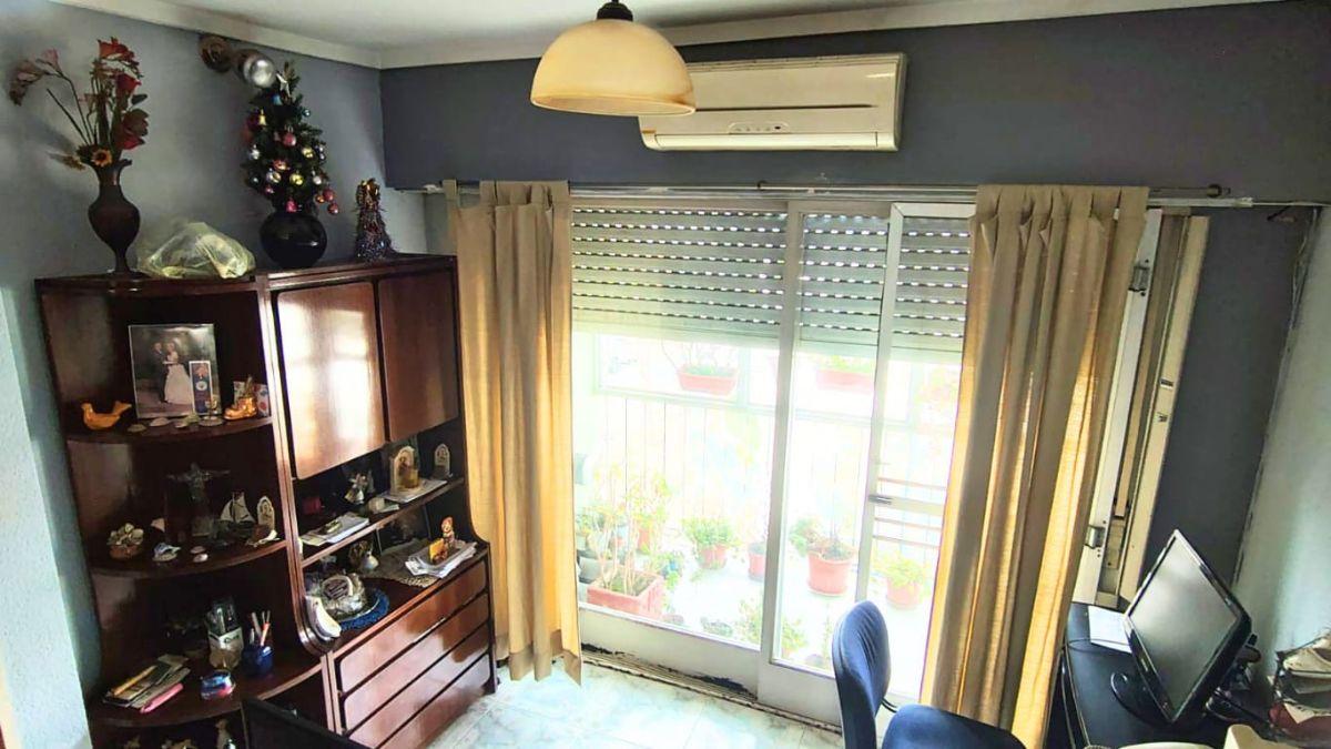 Foto de En Venta Departamento 3 Ambientes con terraza propia y balcón - Apto, imagen 4