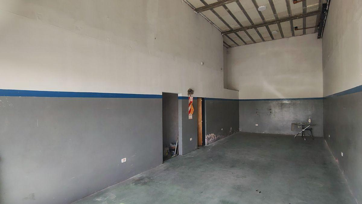 Foto de EXCELENTE LOCAL SOBRE COLECTORA RAMAL PILAR - DEL VISO - 49m2, imagen 1