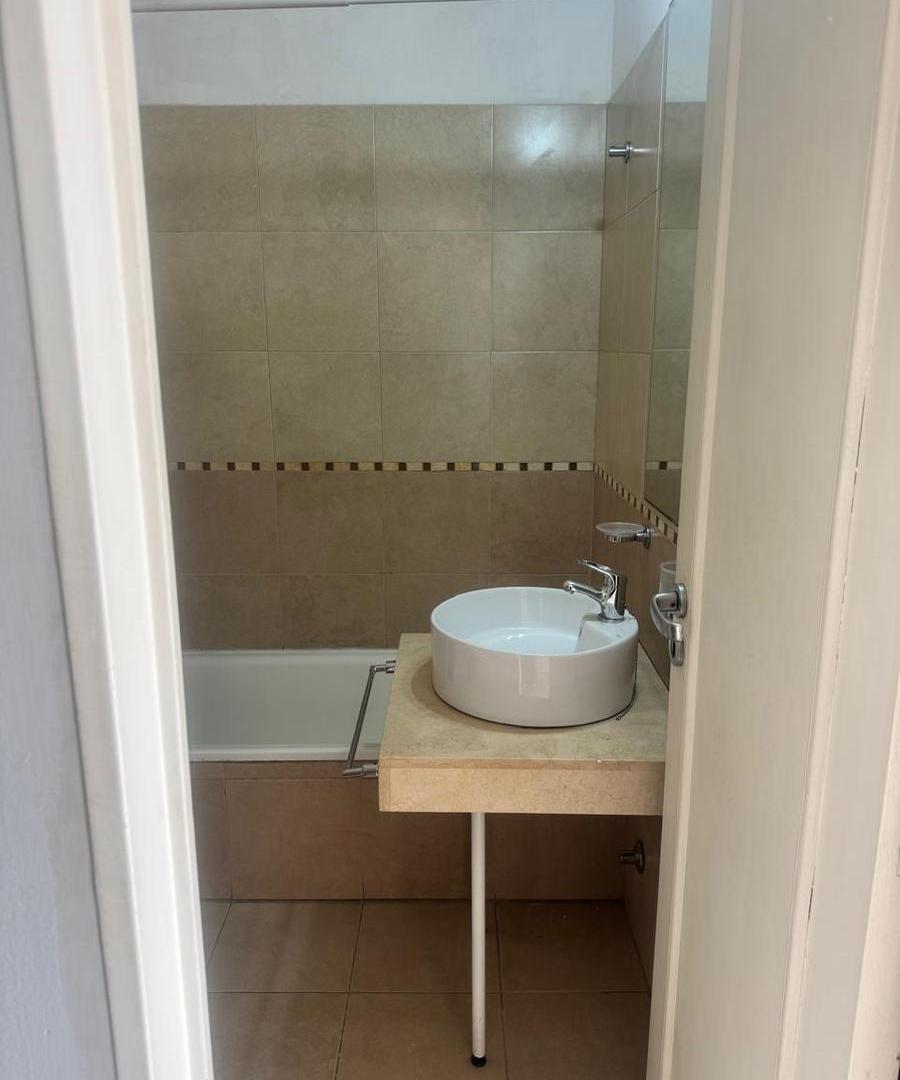 Foto de Departamento 2 Dorm - Alberdi, imagen 1