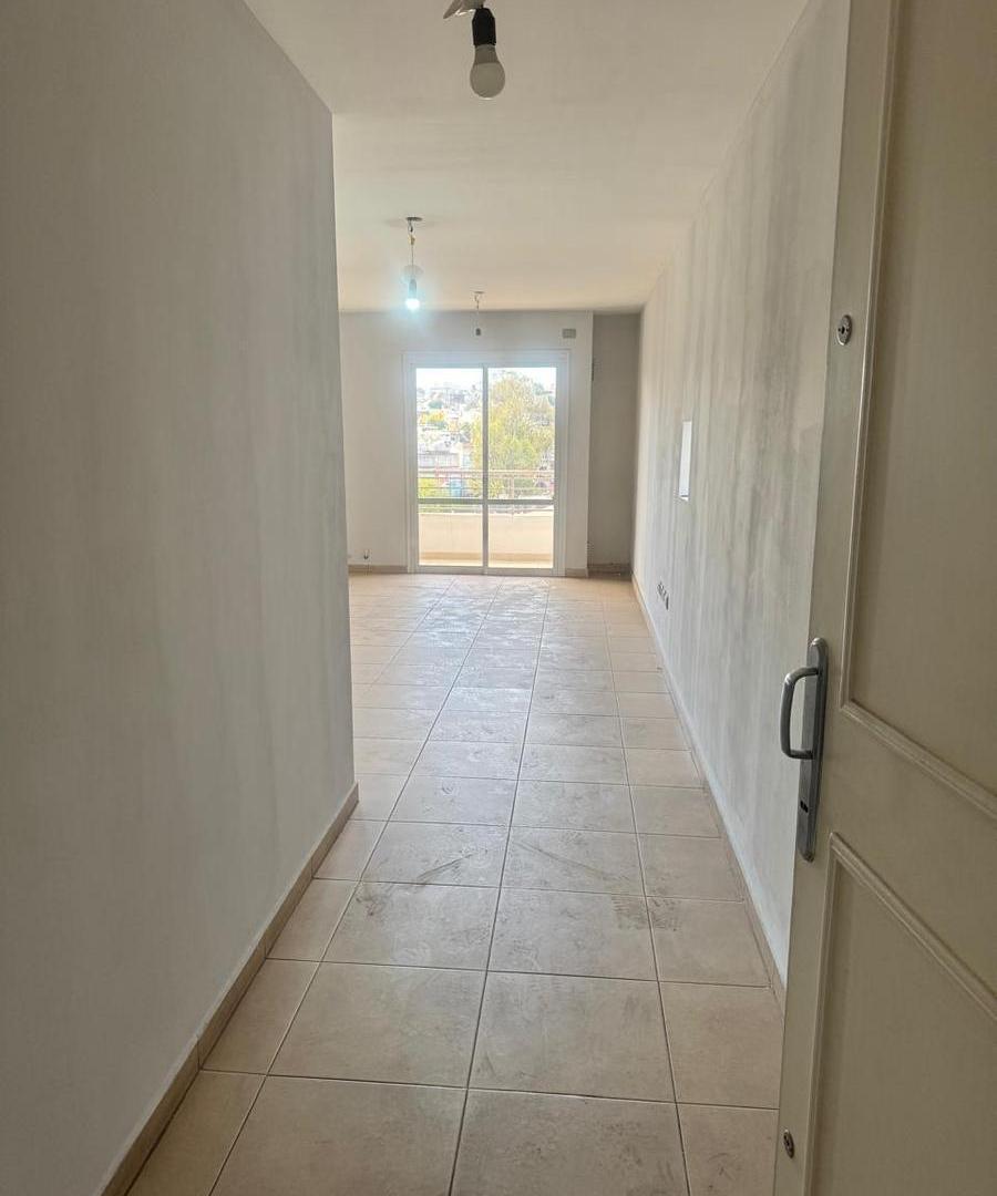 Foto de Departamento 2 Dorm - Alberdi, imagen 4