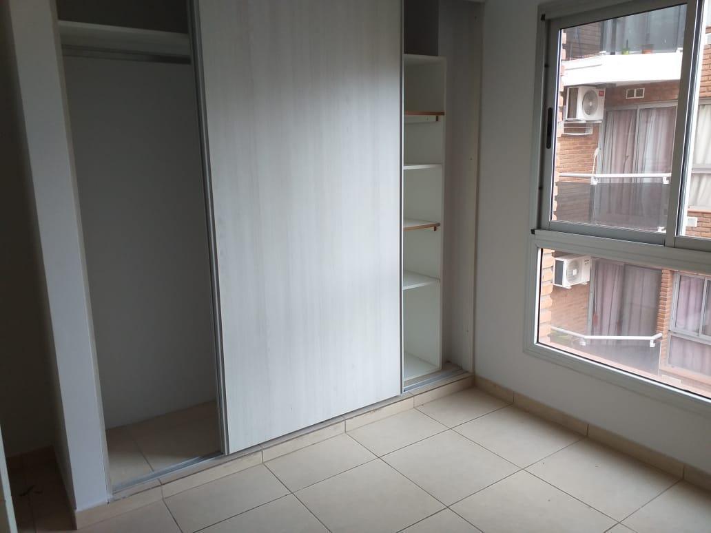 Foto de Departamento en alquiler - 1 Dormitorio - Nueva Cordoba, imagen 2