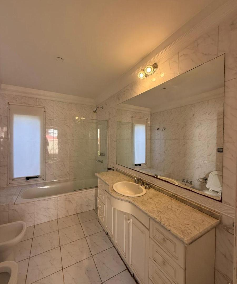 Foto de Casa en Venta - 4 Dorm - LAS DELICIAS, imagen 4