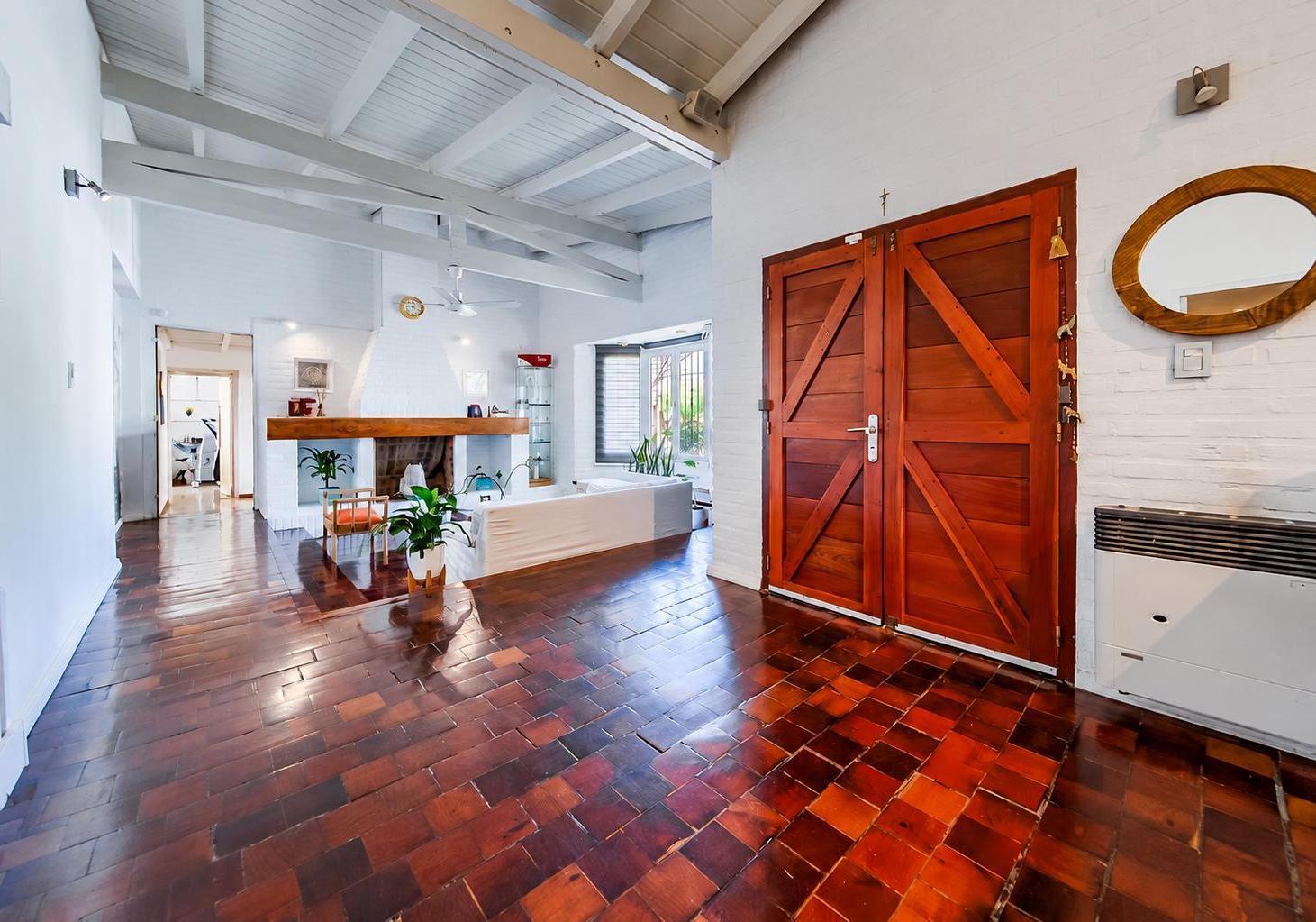 Foto de Casa en venta 3 Dormitorios - Villa Belgrano, imagen 3