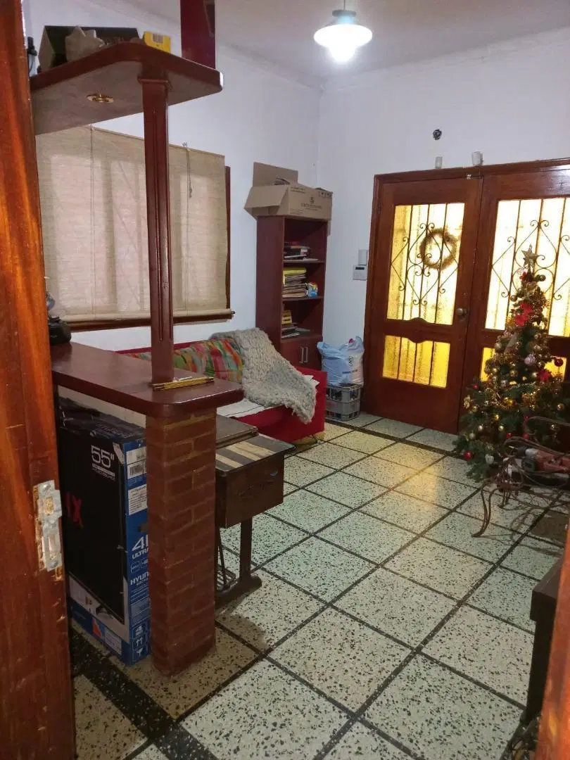Casa en venta Sarandi 5