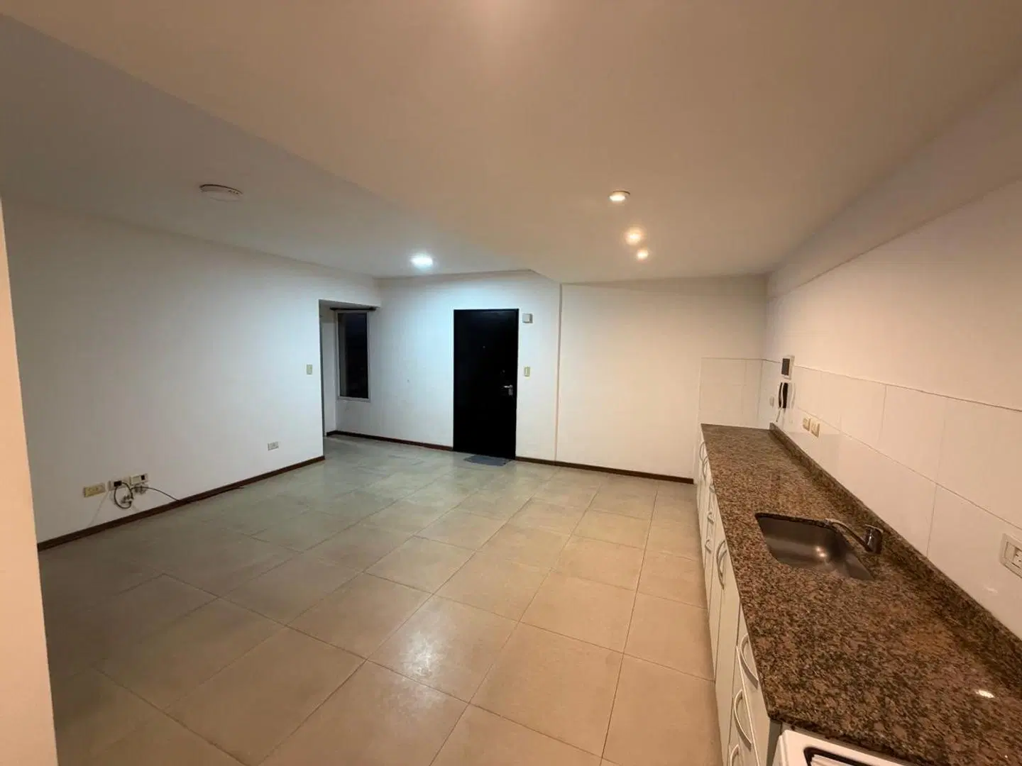 Departamento en Alquiler Sarandi 4