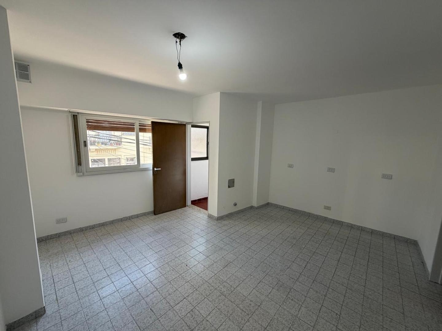 Foto de Departamento 3 ambientes Avellaneda, imagen 1