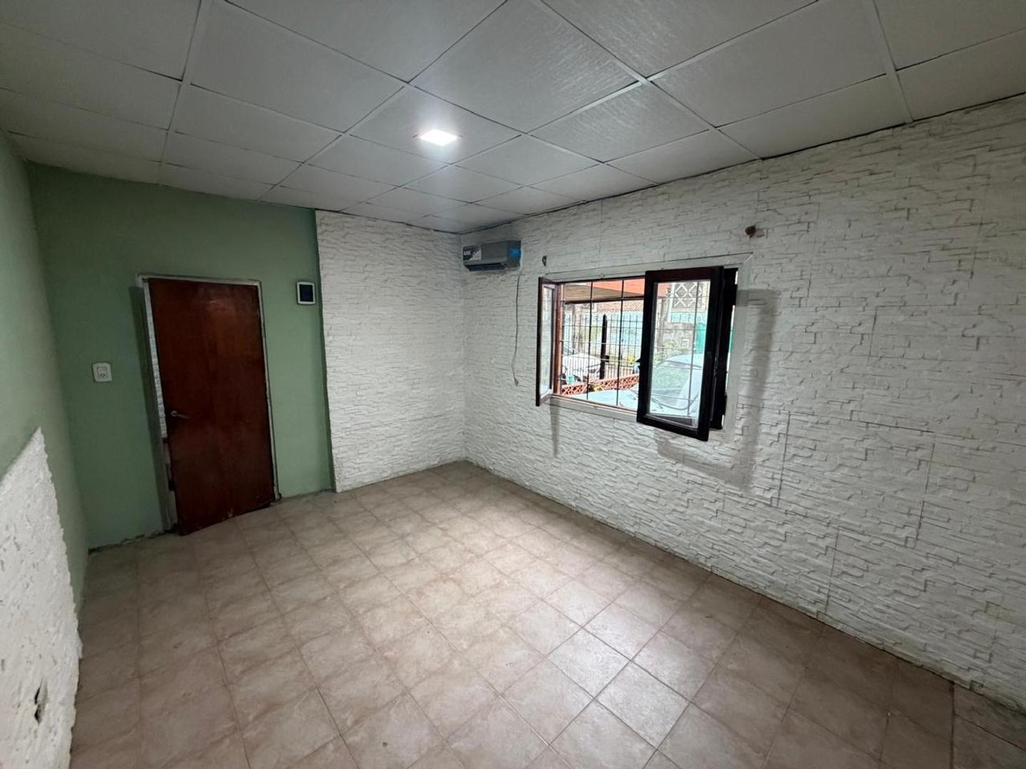 Foto de PH Tipo casa con jardín, imagen 3