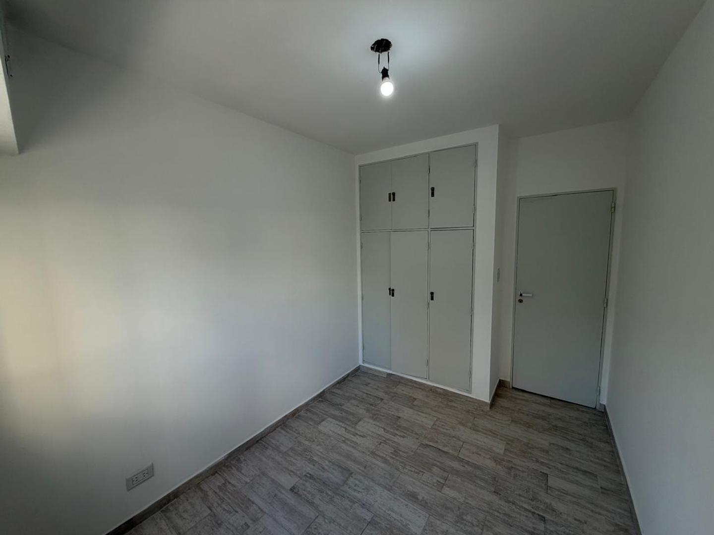 Foto de Departamento en Alquiler en Avellaneda, imagen 4