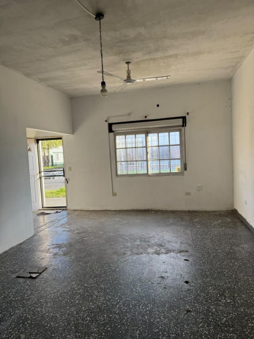 Foto de Casa en Venta en Lanús, imagen 4