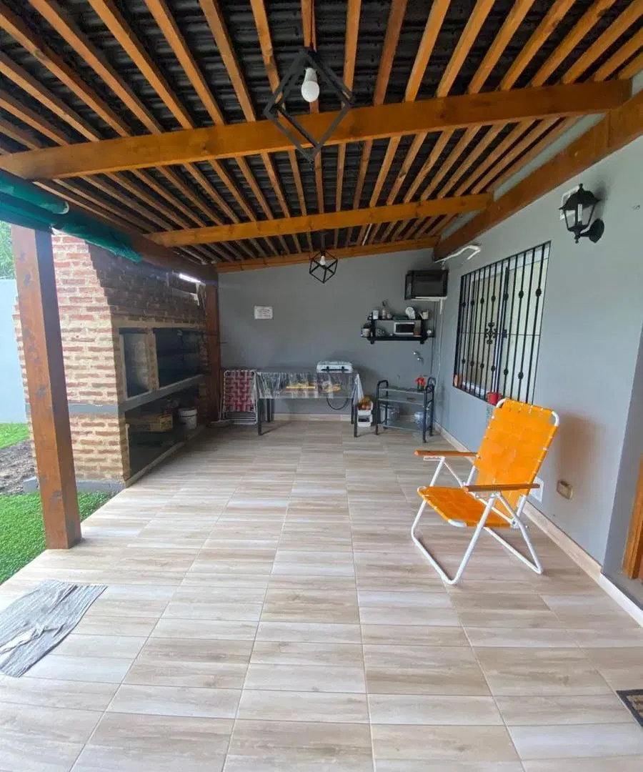 Casa en Villa Parque Sicardi - 18 esq 666 3