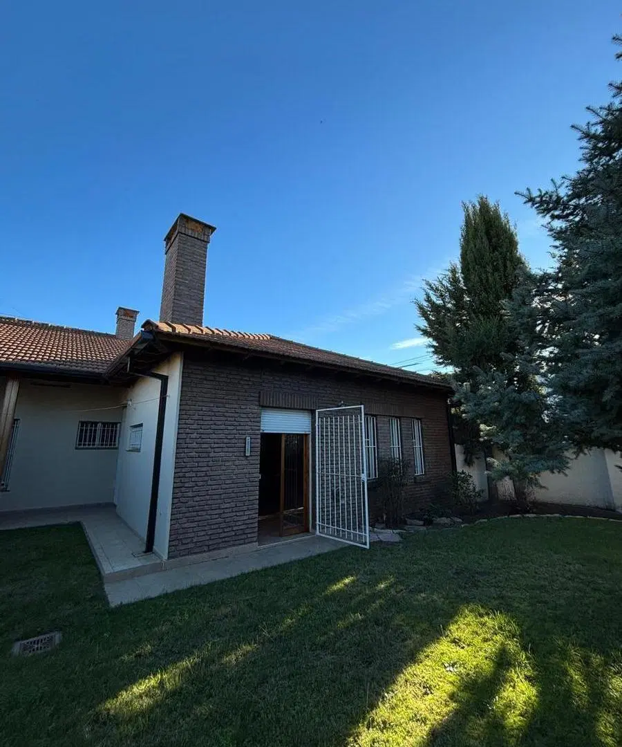Casa en Venta Daireaux - Belgrano y Juan Jose Paso al 201 3