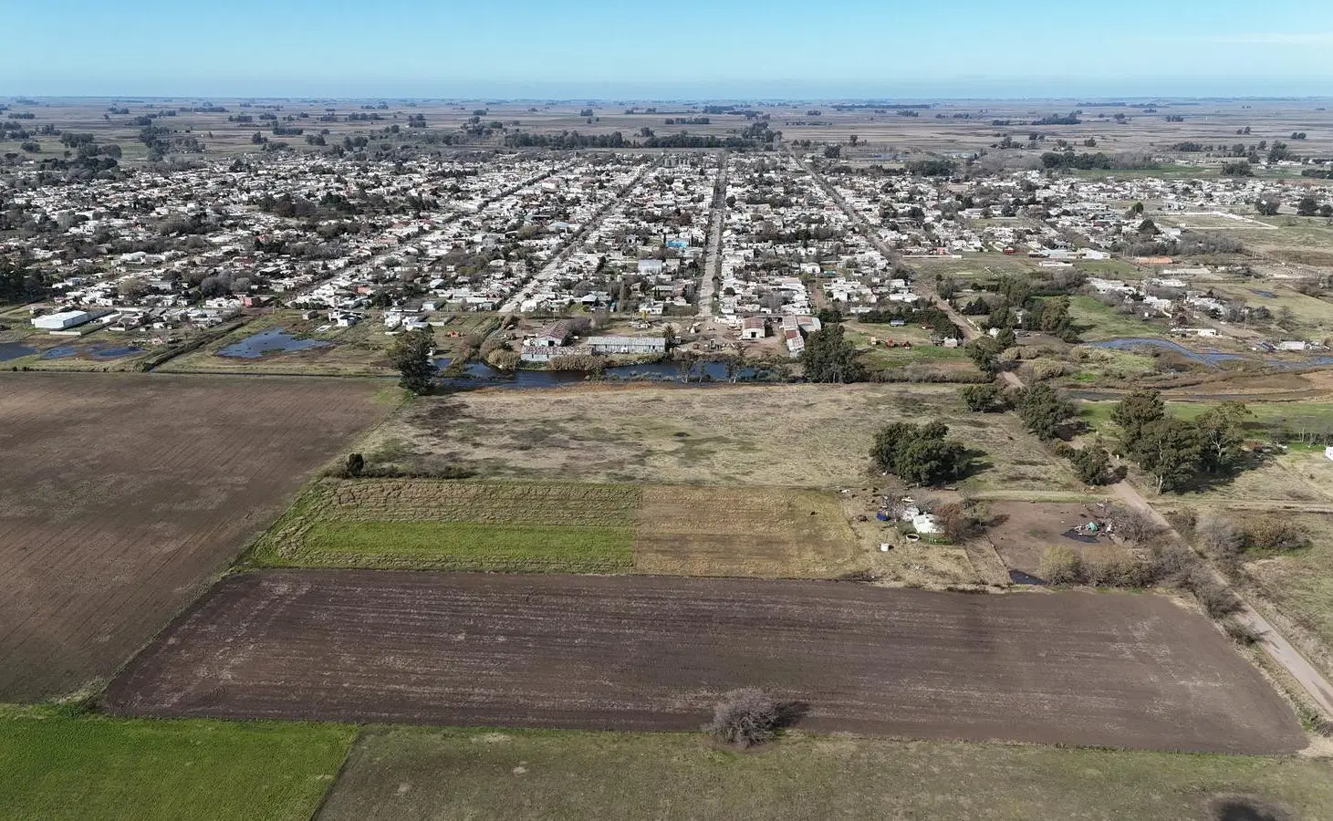 Campo en Henderson - calle Gover Pla 2