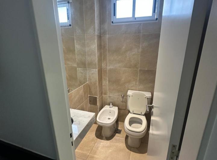 Alquiler OFICINA - Santiago 1687 Piso 1 5
