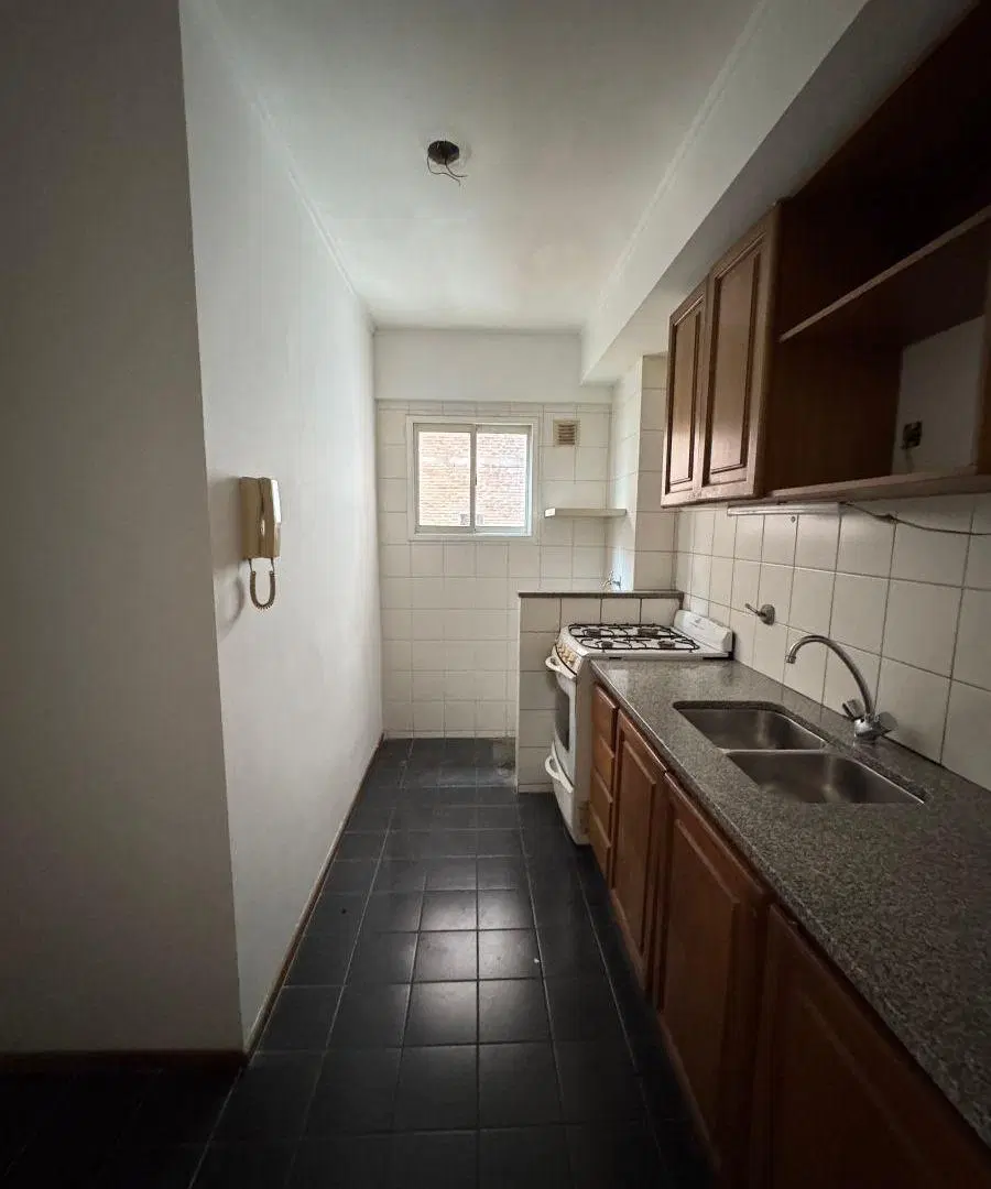 ALQUILER - Necochea 1280 - PISO 4 5