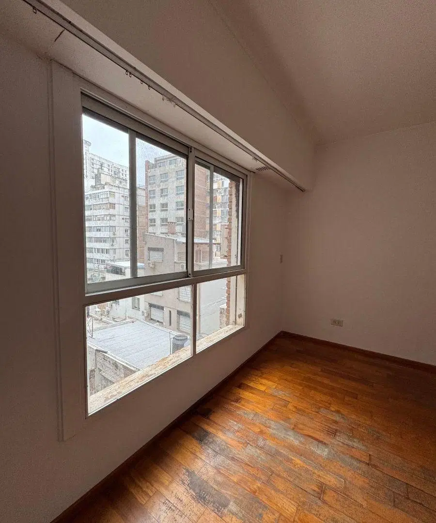ALQUILER - Necochea 1280 - PISO 4 4