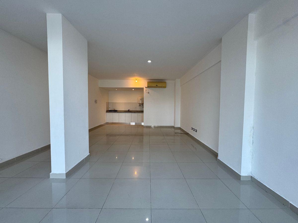 Foto de ALQUILER LOCAL COMERCIAL - Av. Pellegrini 2378, imagen 4