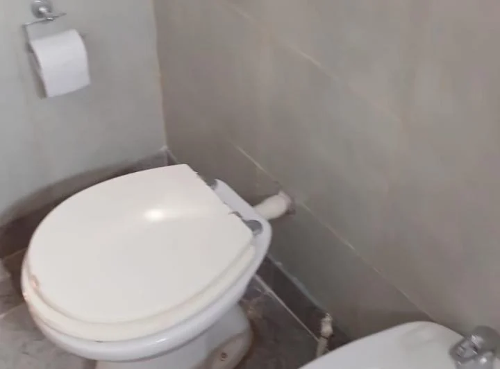 Excelente departamento 2 ambientes recién pintado y puesto a nuevo! 3