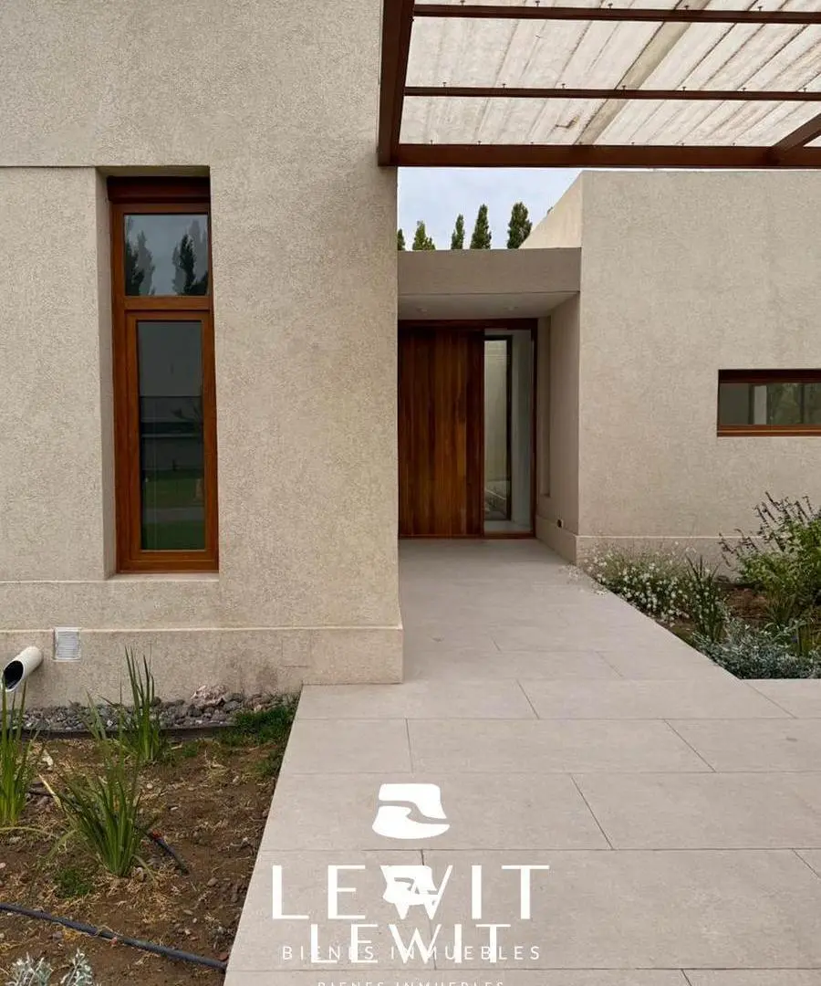VENTA CASA BARRIO SAUCES DEL LIMAY NEUQUEN BEJARANO AL 2400 5