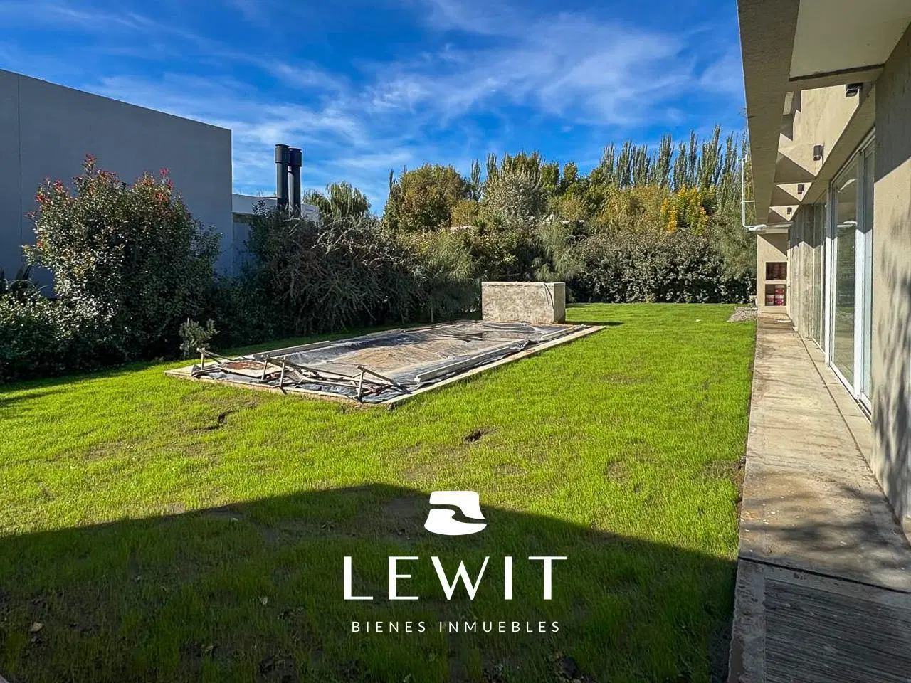 Alquiler Casa 4 Dormitorios | Barrio Privado Sauces del Limay | Piscina 5
