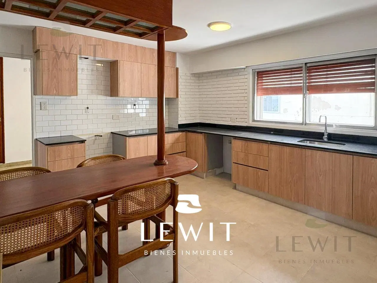 Alquiler departamento | 4 dormitorios | Cochera | Zona centro |Neuquén 5