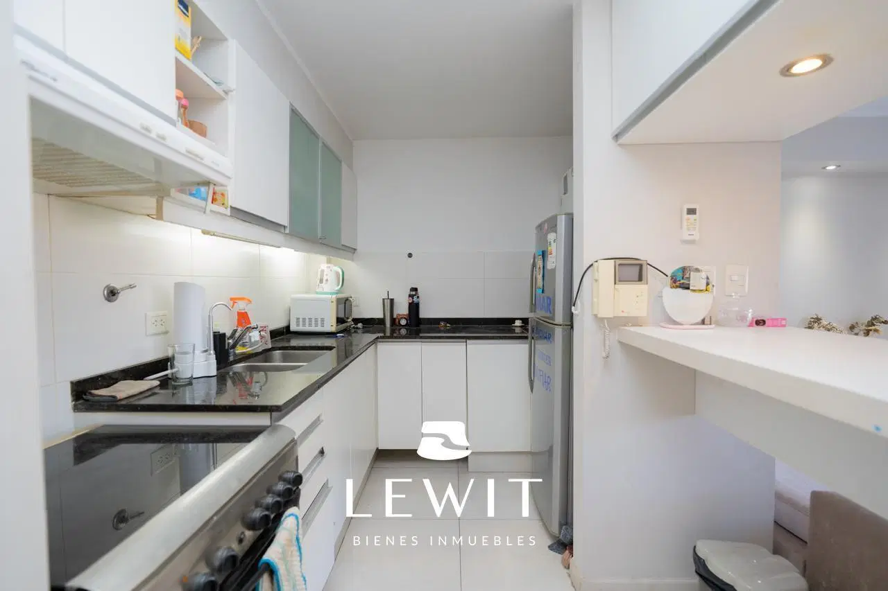 Venta departamento 2 dormitorios | Cochera | 2 Bauleras | Bº Santa Genoveva | Neuquén Capital 2