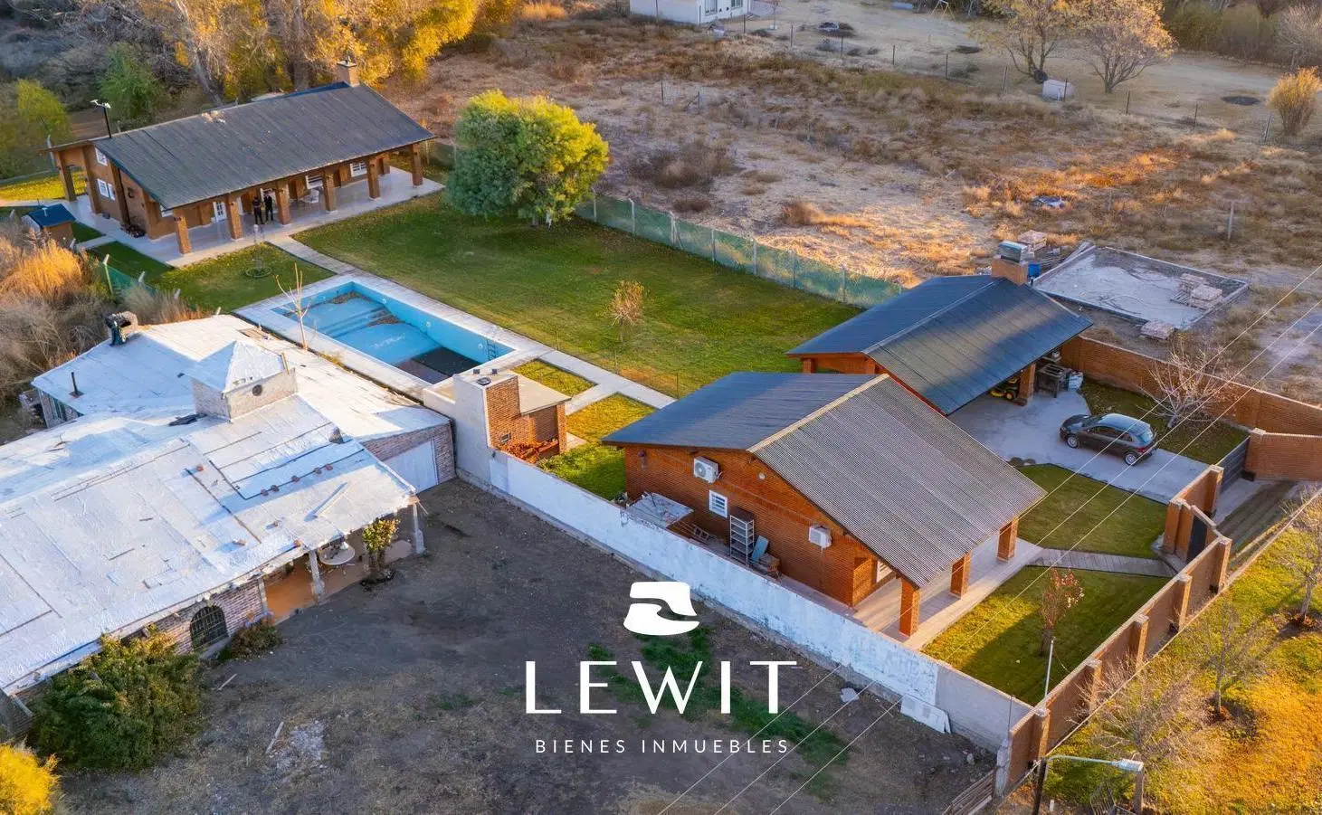Venta Casa Quinta 5 Dormitorios | Limay Azul China Muerta | Pileta 2