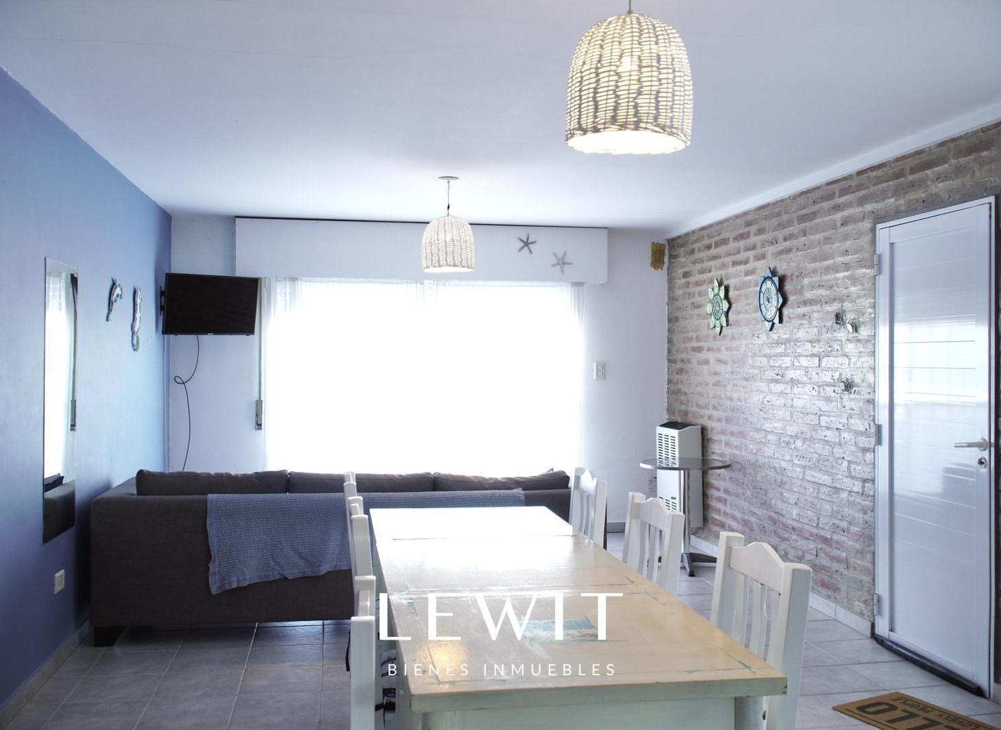 Foto de Venta casa moderna | 4 dormitorios | Barrio privado Comahue Golf Club |, imagen 5