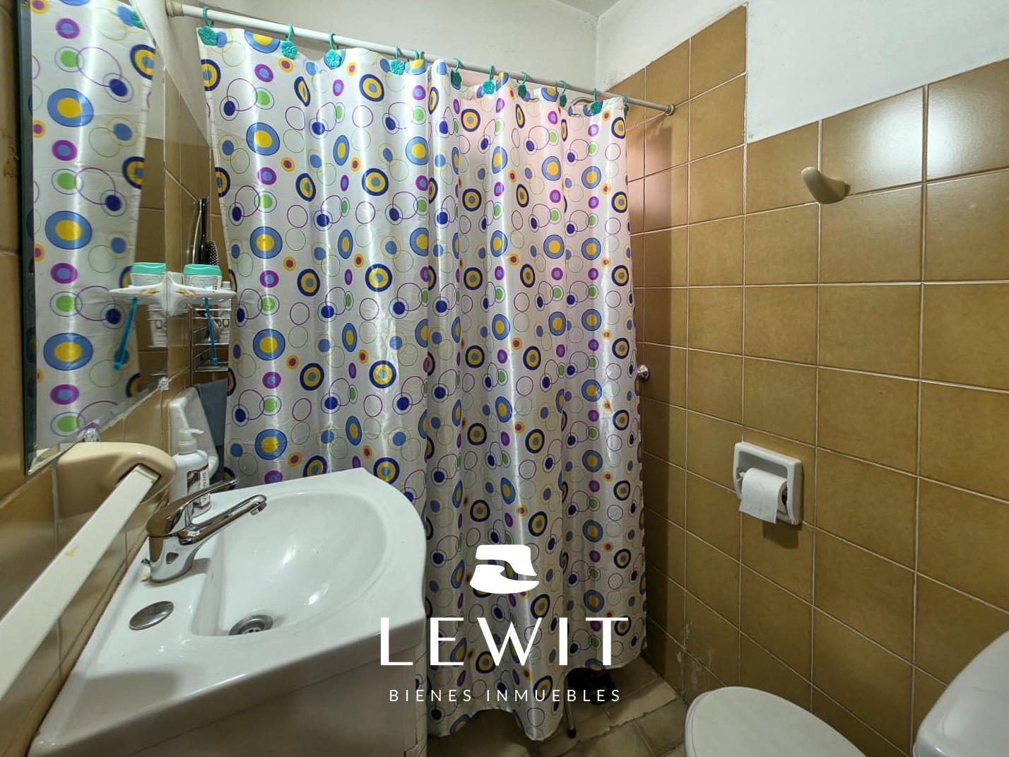 Foto de Venta Casa 3 Dormitorios| 1° Junta al 700| Cinco Saltos| Apto Credito, imagen 2