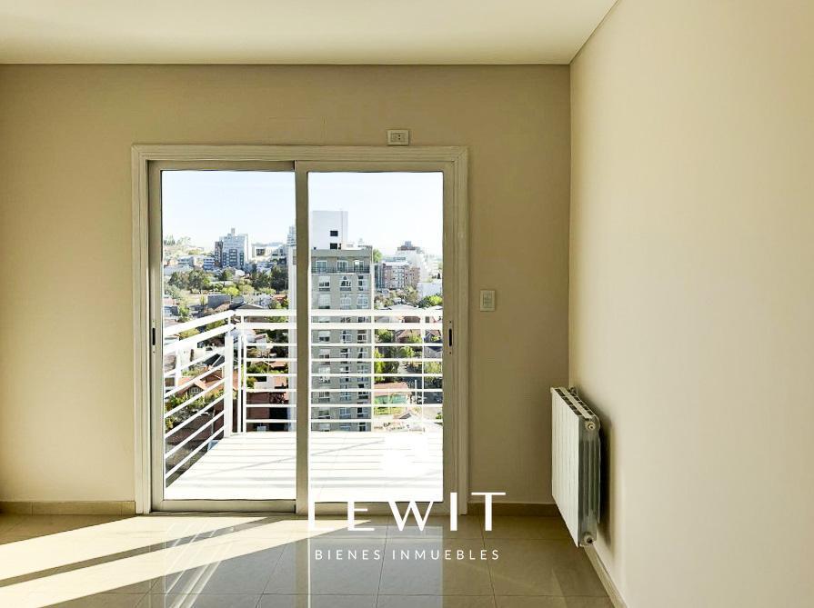 Foto de Venta departamento | 2 dormitorios | Cochera | Baulera | Piso 14 | San, imagen 1